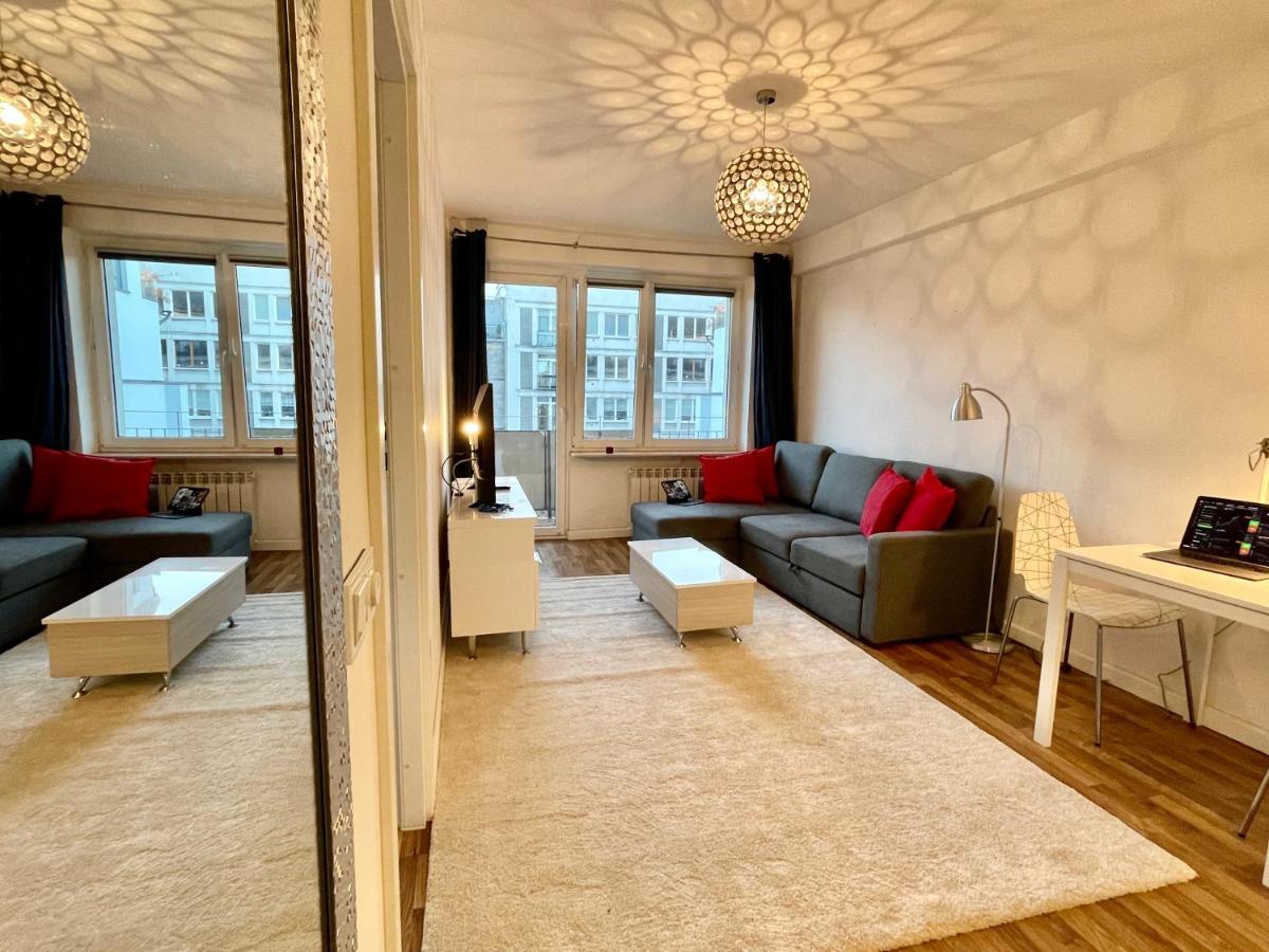 Appartement Decor 2 Metro Fast Wifi 55'Tv Netflix Hbo Cozy à Varsovie Extérieur photo