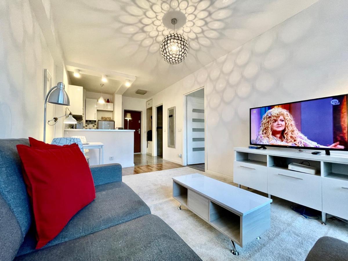 Appartement Decor 2 Metro Fast Wifi 55'Tv Netflix Hbo Cozy à Varsovie Extérieur photo