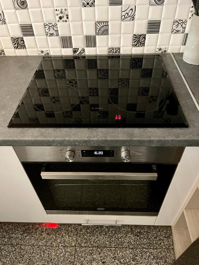 Appartement Decor 2 Metro Fast Wifi 55'Tv Netflix Hbo Cozy à Varsovie Extérieur photo